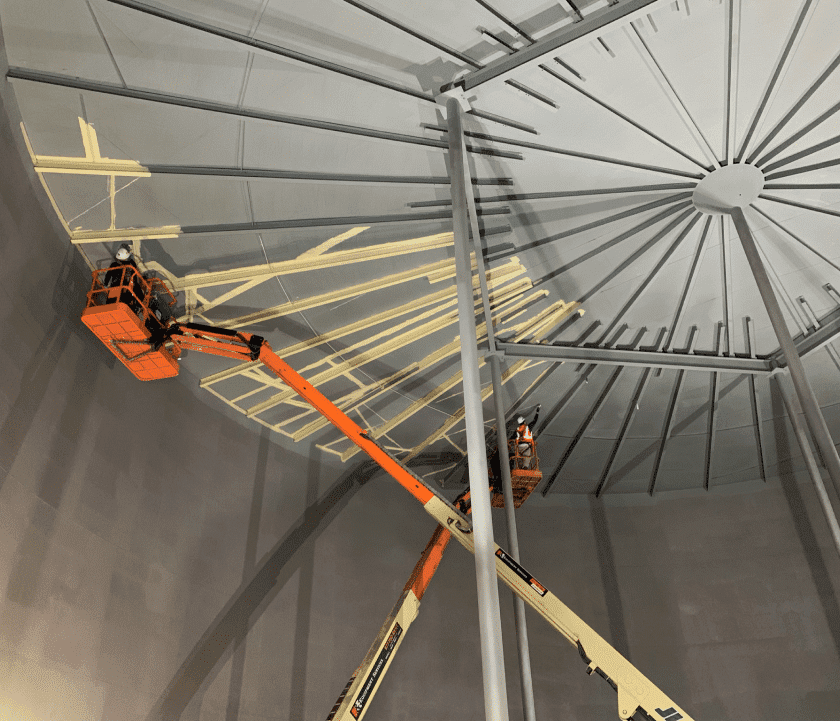 painting-tall-ceiling-inside-building
